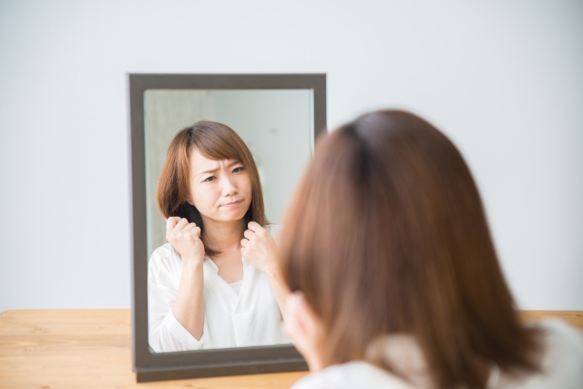 帽子をかぶるとヘアスタイルが崩れてしまう方必見！ヘアスタイルをキープするテクニック！